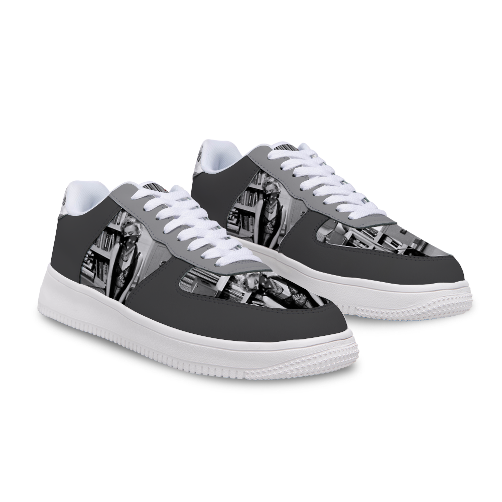 Monroe DeLa Para Custom Shoes Unisex Sneakers Statuette