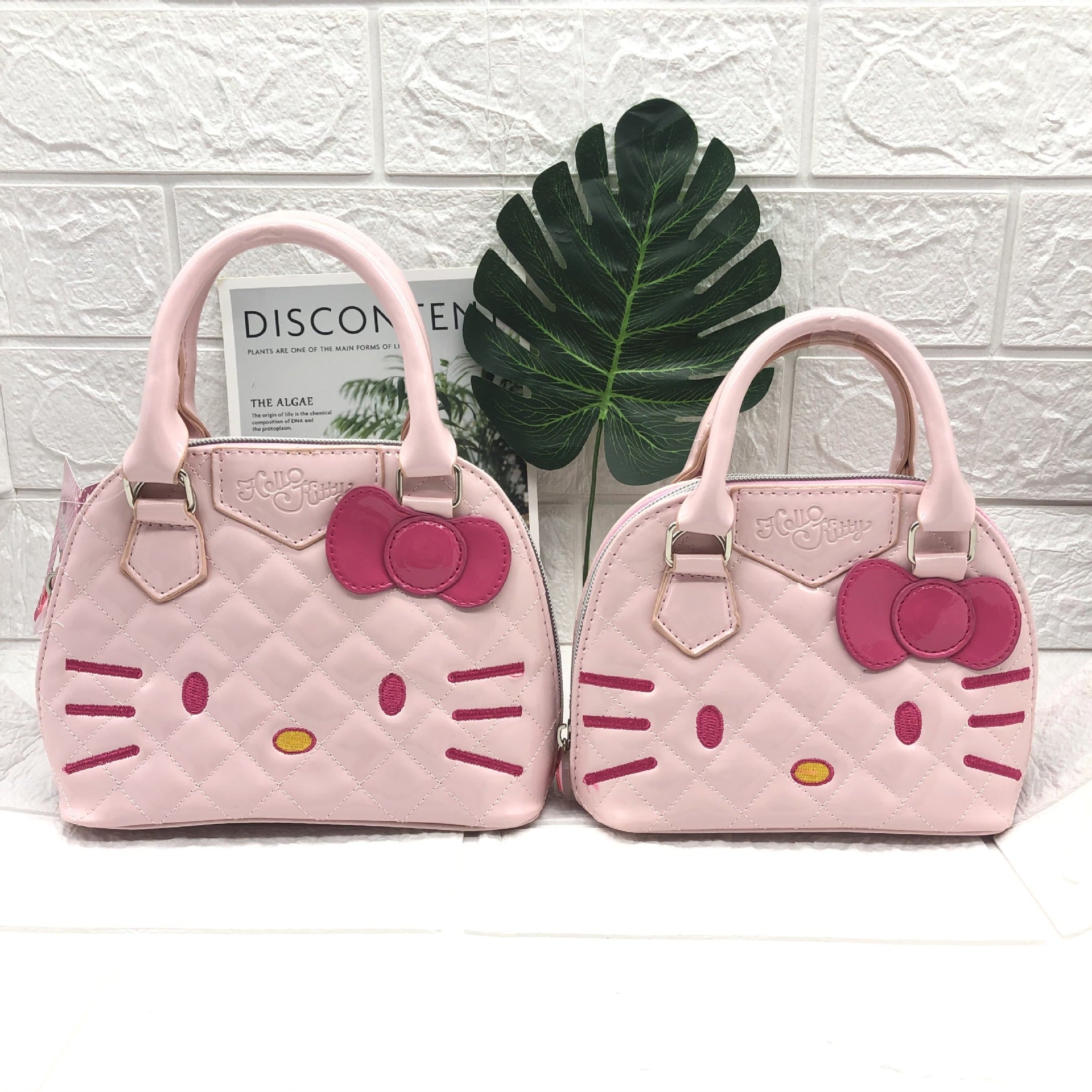 Fashionable princess crossbody bag