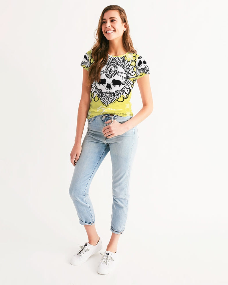 Te Quiero Mucho Women's Tee